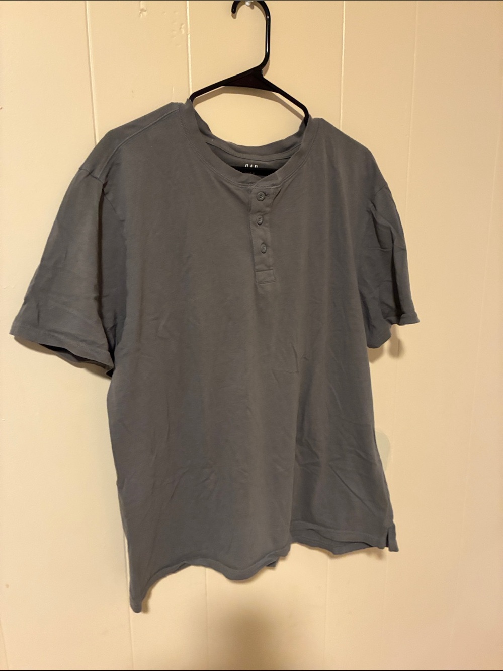 GAP Men's Short-Sleeve Henley Shirt - Slate Gray